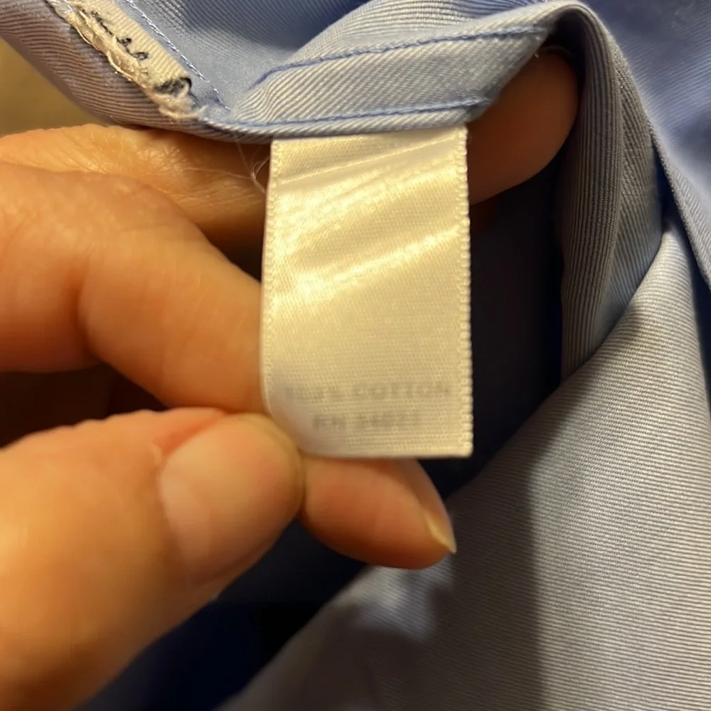 Banana Republic blue 100% cotton mens shirt